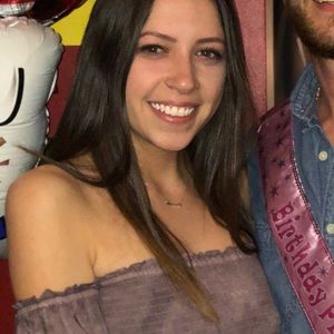 Meet your Posher, Christina